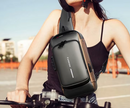 Mochila Anti-Furto com Senha Usb Slim Bag